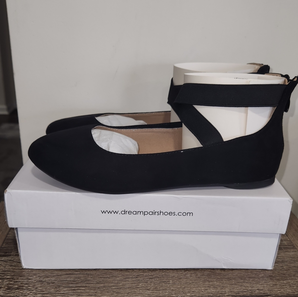 Dream Pairs Women's Black Ballet Flats w/ Elastic Ankle Straps Size 8. - Picture 3 of 8